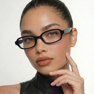 Side Eye Rectangular Glasses