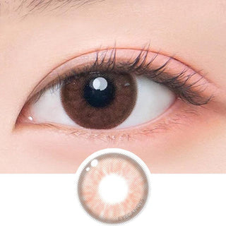 Macro shot of an eye wearing the DooNoon Epic 1-Day Brown (10pk) prescription colour contact lens, showing the multi-colored detail and natural effect on dark brown eyes, with clean eye makeup. At the bottom is the pattern of the colored lens design, showing the dotted detail and pigmentation.