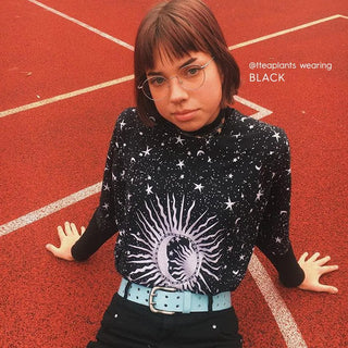 Fashionable Eyecandys Luna Round Glasses on model, perfect accessory for everyday wear.