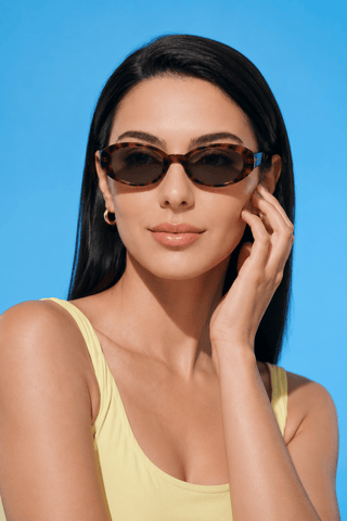 Jellicle sunglasses model shot