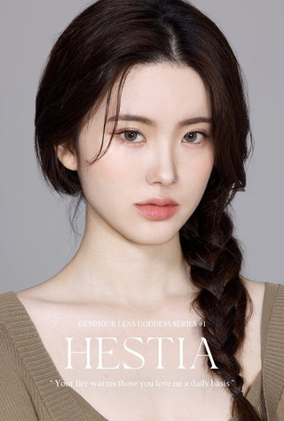 Asian model demonstrating a K-idol-inspired look with Gemhour Hestia Olive coloured contact lenses, highlighting the instant brightening and enlarging effect of the circle contact lenses over dark irises.