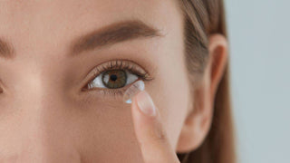 Can a Contact Lens Get Lost Behind My Eye?