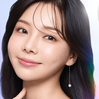 Model wearing Acuvue sheer dream, above a closeup of her eyes wearing contact lenses. 