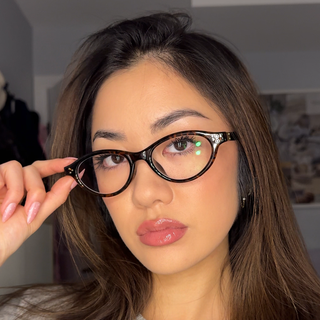 EyeCandys Loretta unisex oval eyeglasses in Tortoiseshell, full-frame design, 51mm lens width, lightweight TR frame for all-day comfort