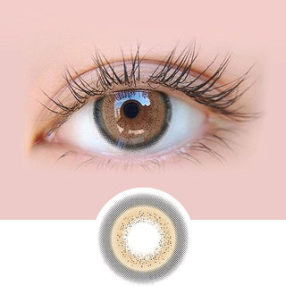Close up of Maddie Brown circle lenses with prescription, with minimal eye makeup, showing the natural effect of the contact lens