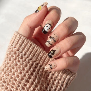 Trick or Chic Press-On Nails