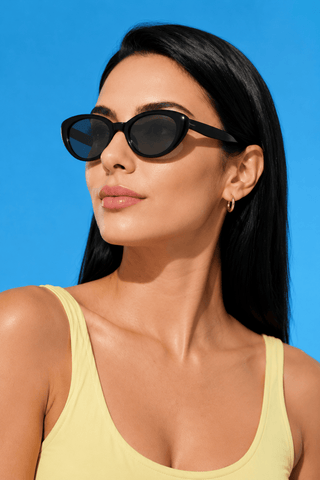 Bardot Cat Eye Black sunglasses model