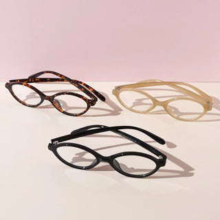 EyeCandys Cassian Unisex Oval Full Frame Glasses in tortoiseshell. Sleek and modern design with lightweight TR material, offering durable and comfortable eyewear for everyday use