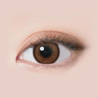 Design of the i-Sha Molton 1-Day Amber Brown (10pk) coloured contact lens from Eyecandys on a white background, showing the pixel dotted detail and limbal ring.