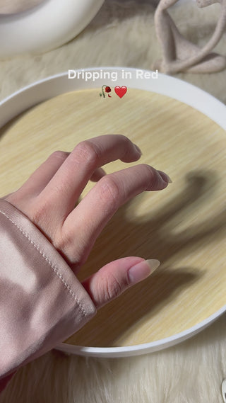 Video showing the application of EyeCandys Strawberry and Spice Gel Nail Stickers, perfect for DIY manicures with vibrant, autumn-inspired designs.